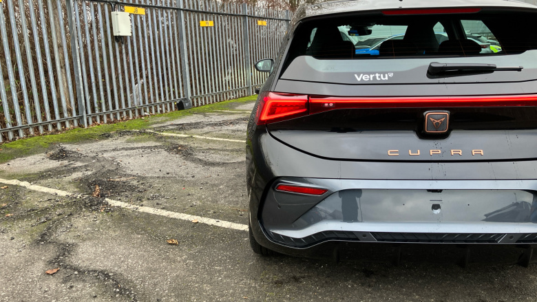 CUPRA Born 170kW e-Boost V1 59kWh 5dr Auto Electric Hatchback